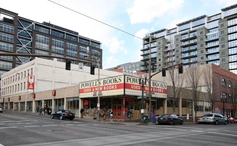 Schrijfwedstrijd ‘Portland Pen’: win een opschrijfboekje uit ’s werelds grootste&nbsp;boekenwinkel